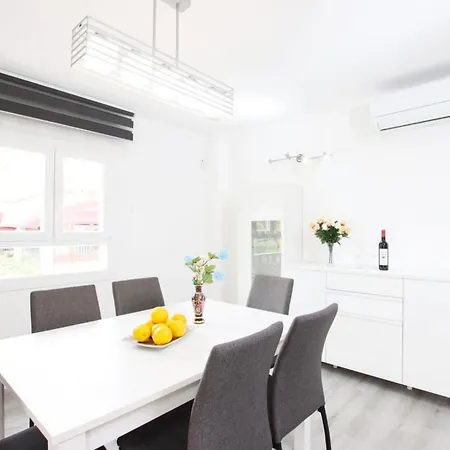 Charming Mallorca 3 Bedrooms Town House Orion 40 Metres From The Sea Great For Families *